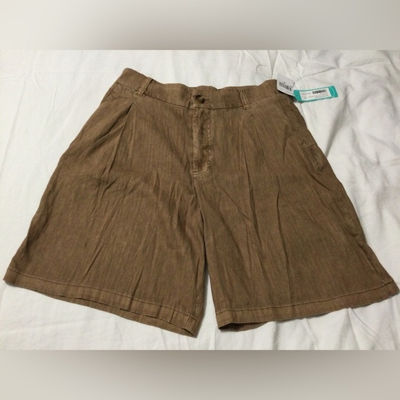 Kut from the Kloth Pants - Kut from the Kloth Nicolette Line Short w/ Pleats Chocolate Size 10